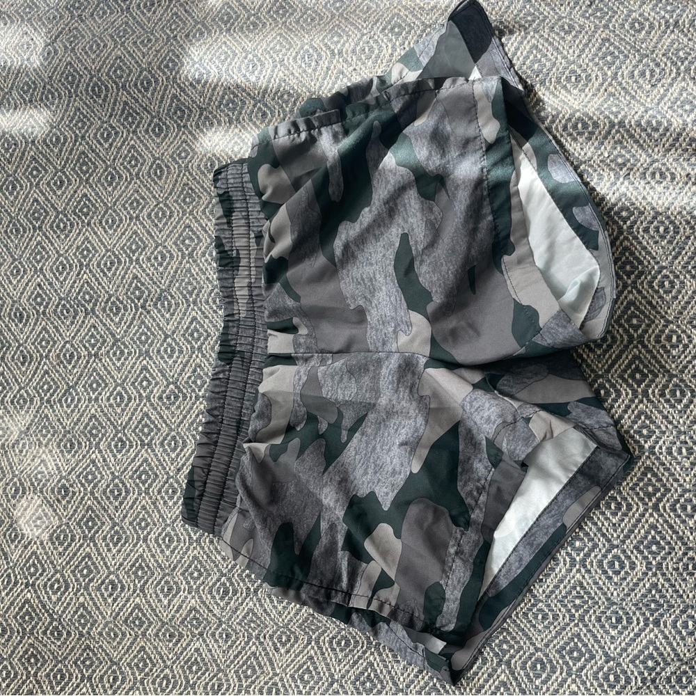 Old Navy Activewear Workout Shorts